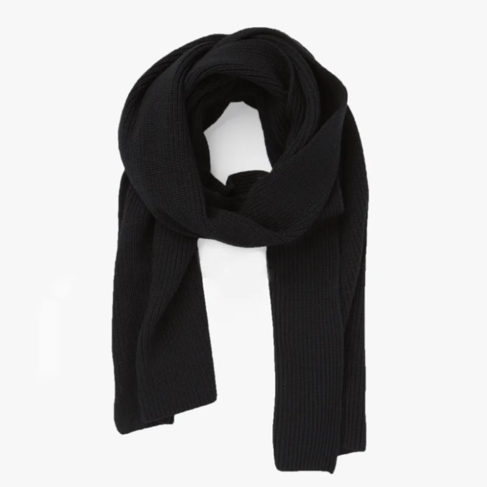 Everlane Chunky Wool Scarf